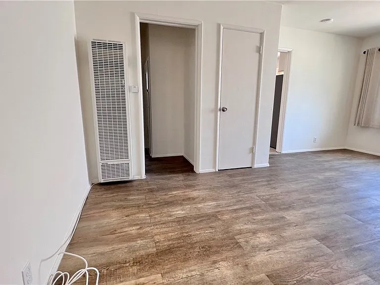 1219 S 8th St — Photo 13