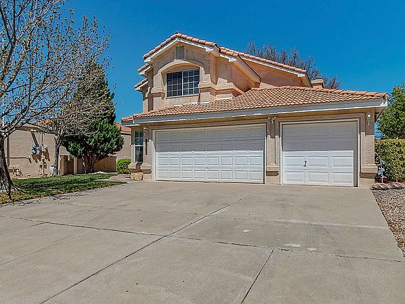 4th image of 11605 Kings Canyon Dr