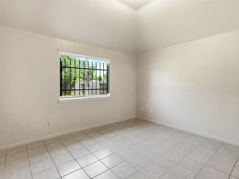 15738 Boonridge Rd — Photo 17