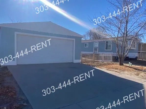 217 Balsam St, Log Lane Village, CO 80705