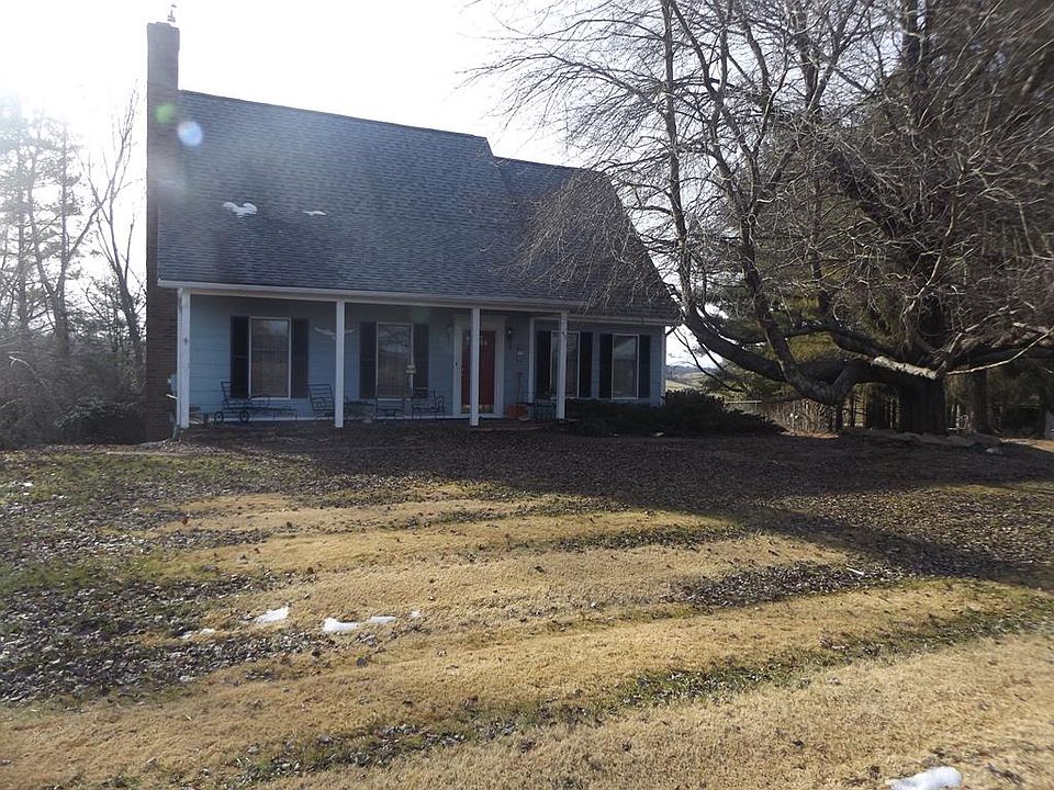 1st image of 49 Gardner Dr