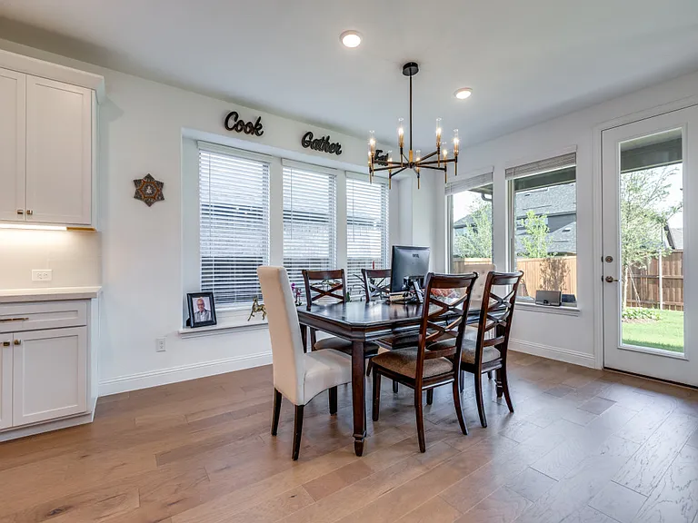 1701 Rain Lily St — Photo 10