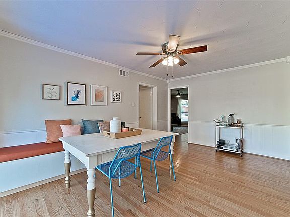 4th image of 1242 Dumont Dr