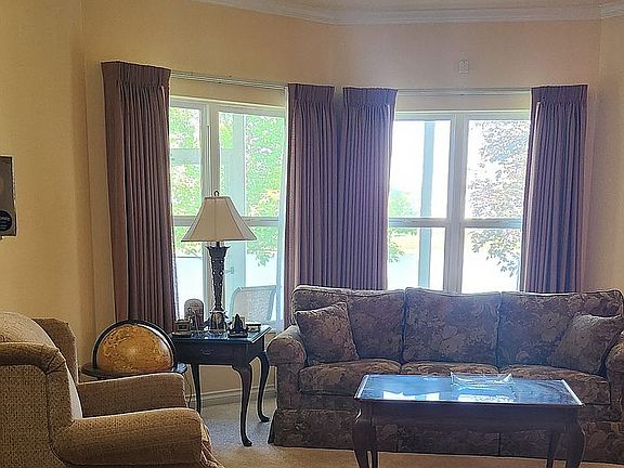 Living room w/ view to lake