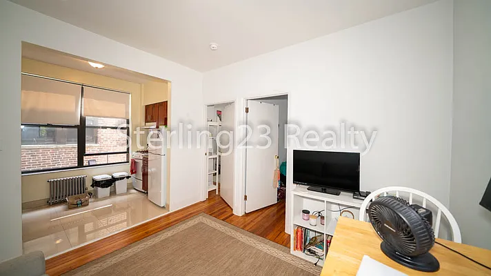 Rented by Sterling Realty Solution Inc | media 17