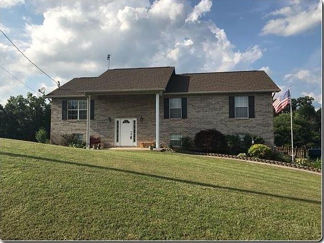 1st image of 515 Keene Cir