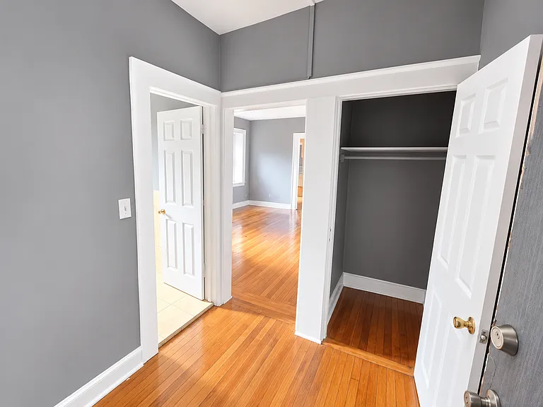 322 Park Ave #13 — Photo 3