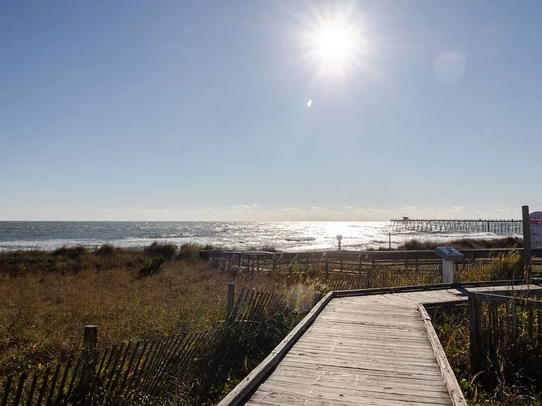202 Fort Fisher Blvd N #5 — Photo 47