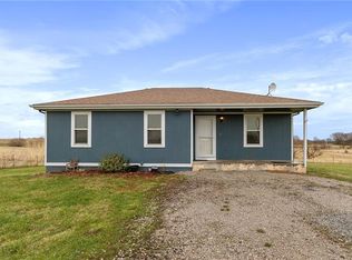 10832 SE 232nd St, Lathrop, MO 64465