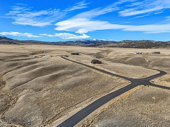 3rd image of 13 Sharon Rose Rd