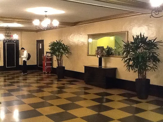 Rented by Luxury Property Group | media 16