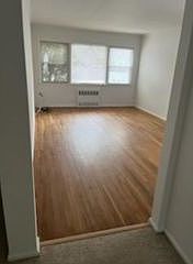 4th image of 211 Lincoln Blvd