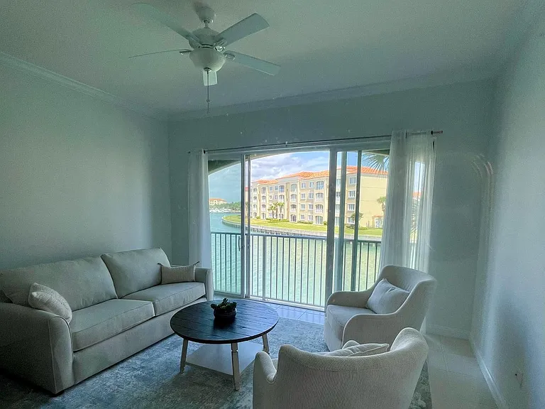 18 Harbour Isle Dr W #203 — Photo 9