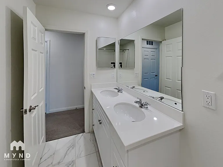 443 Fitzpatrick Rd #102-B1 — Photo 16