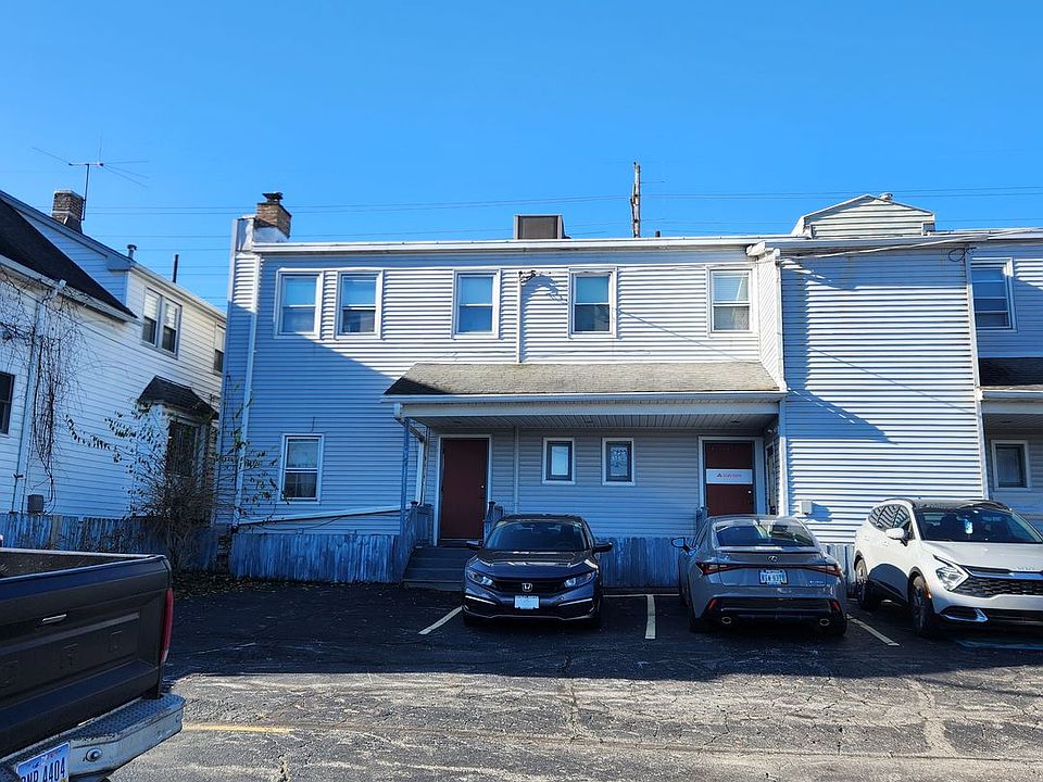 Building Photo 3