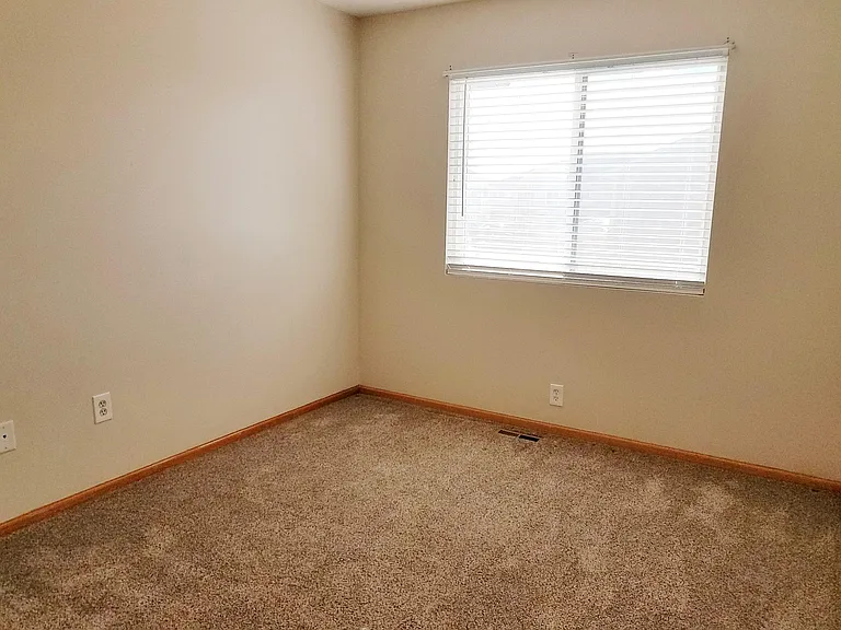 1116 NE 7th Ln — Photo 13