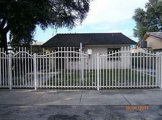 3335 NW 53rd St, Miami, FL 33142