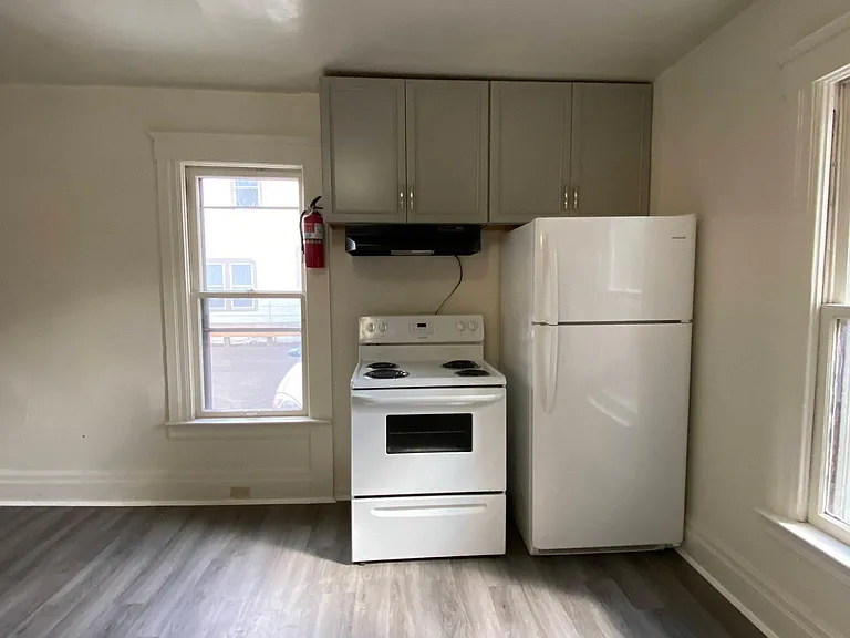 314 N Adams St #1 — Photo 6