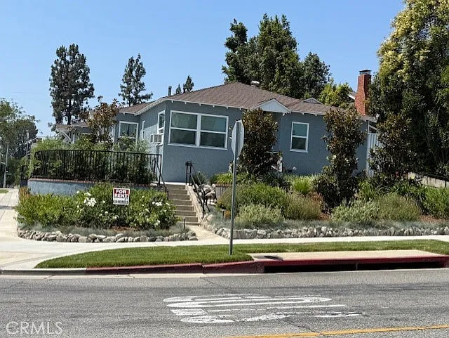 1 bed, 626 sqft, $2,175 — Photo 2