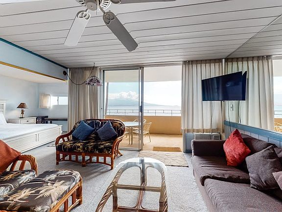 4th image of 150 Hauoli St APT 208