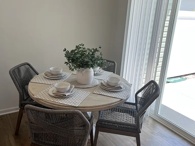 230 Banbury Dr — Photo 30