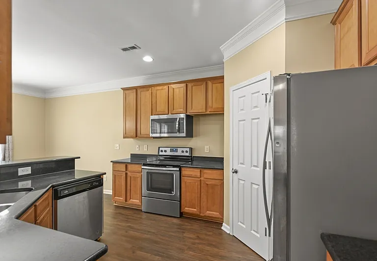 363 Sanctuary Park Dr — Photo 10