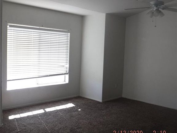 3rd image of 1344 Park Ln APT 2
