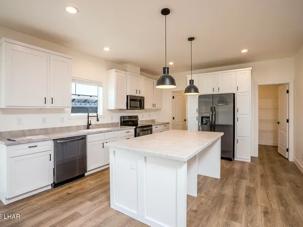 1556 Catherine Dr, Lake Havasu City, AZ 86404