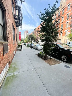 Rented by Urban Real Estate Inc | media 62