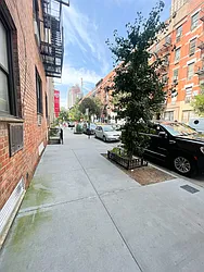 Rented by Urban Real Estate Inc