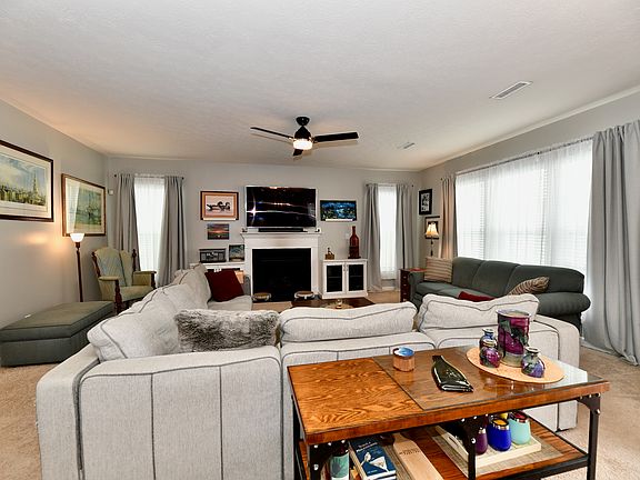 5th image of 18138 Sunbrook Way
