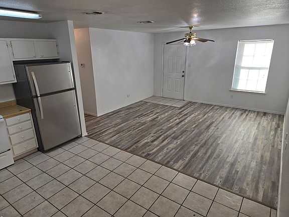 UNIT E-- Living room