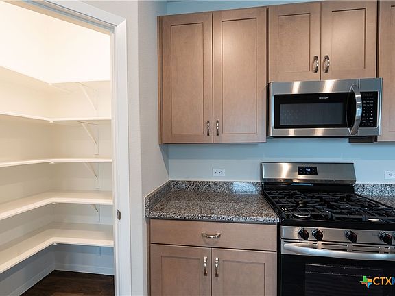 5th image of 11513 Murano Dr