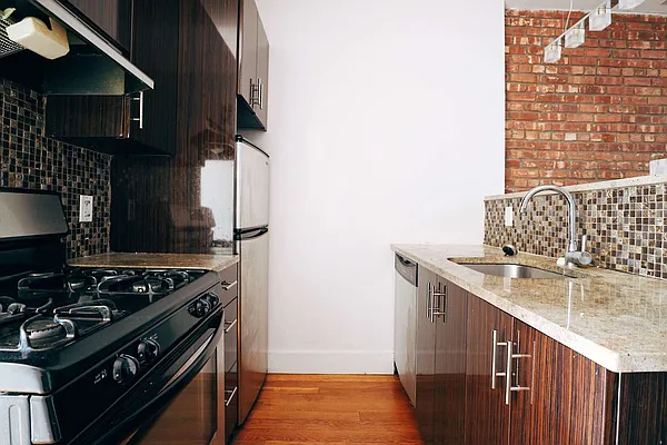 Rented by Tungsten Properties | media 26