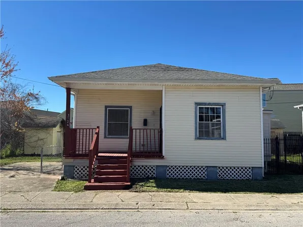 3124 College Ct, New Orleans, LA 70125