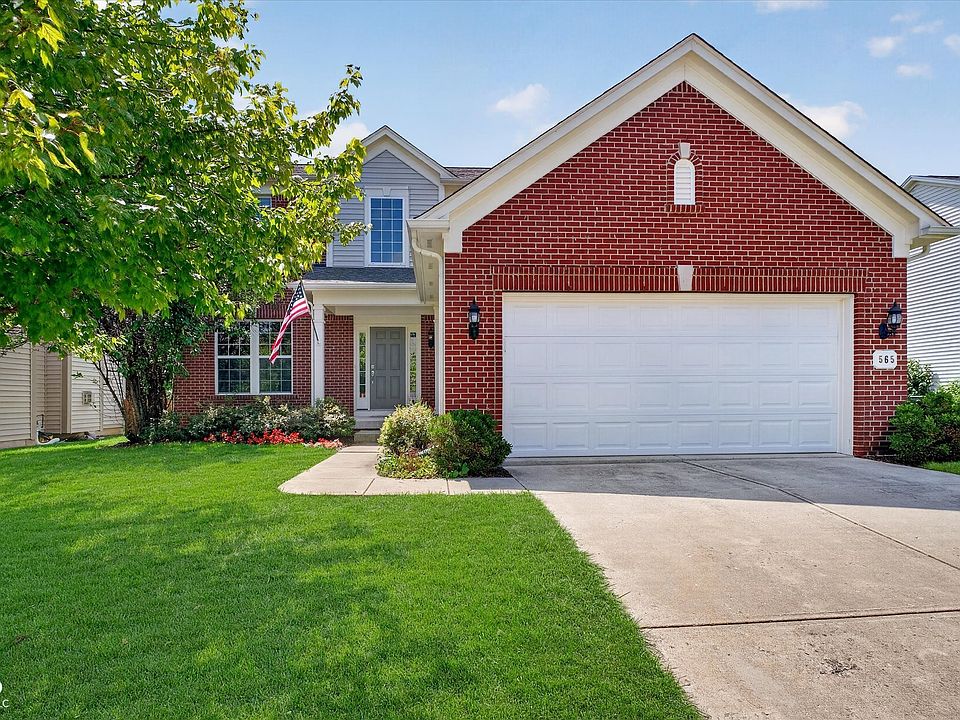 1st image of 565 Stafford Dr