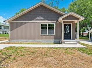 166 Louisiana Ave, Oak Ridge, TN 37830