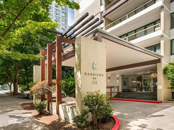 255 SW Harrison St APT 11H, Portland, OR 97201