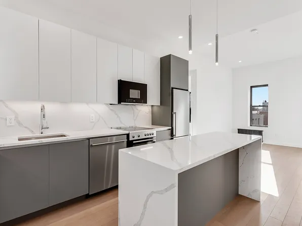 19 Wyckoff Street 10E image 3 of 7