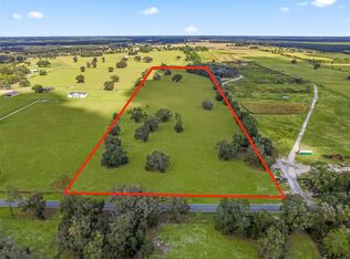SE 35th St, Morriston, FL 32668