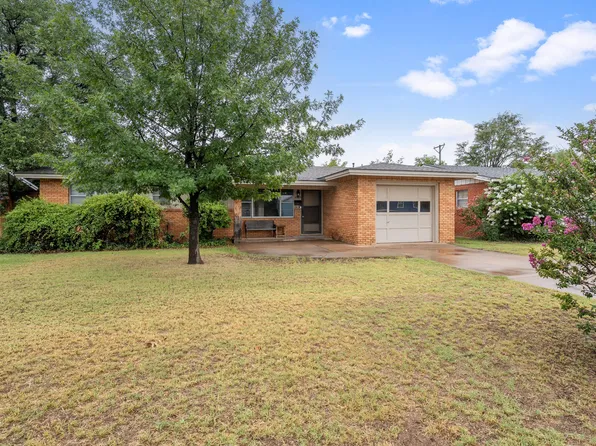 4909 42nd St, Lubbock, TX 79414