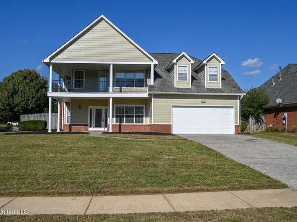 9846 Alexanders Ridge Dr, Olive Branch, MS 38654