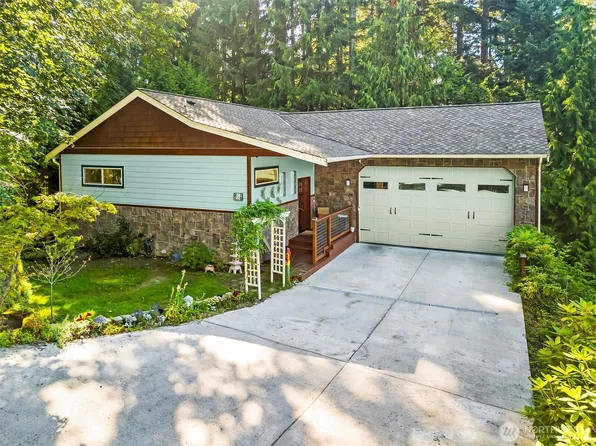 6 Sunflower Circle, Bellingham, WA 98229