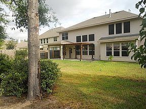 2nd image of 2414 Laureldale Park Ln