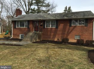 1426 Mayflower Dr, Mc Lean, VA 22101