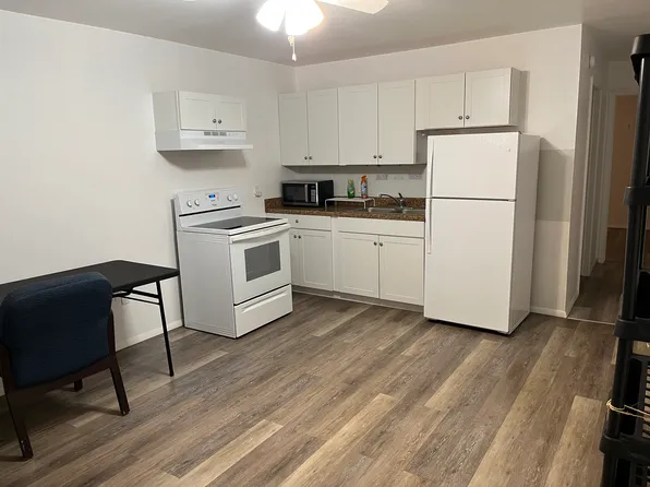 115 S Grand Ave Trailer 1, Las Vegas, NM 87701
