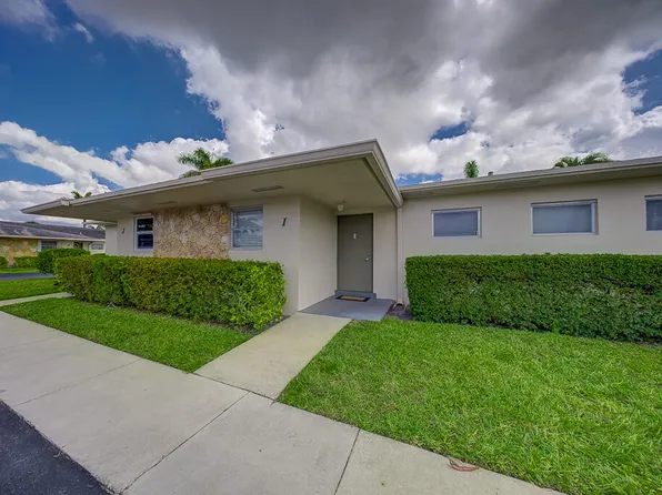 2693 Emory Drive E #I, West Palm Beach, FL 33415