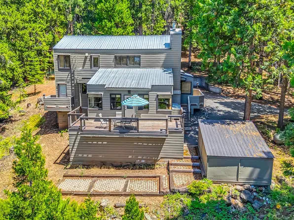 6869 Almanor Lake Estates Dr, Lake Almanor, CA 96137