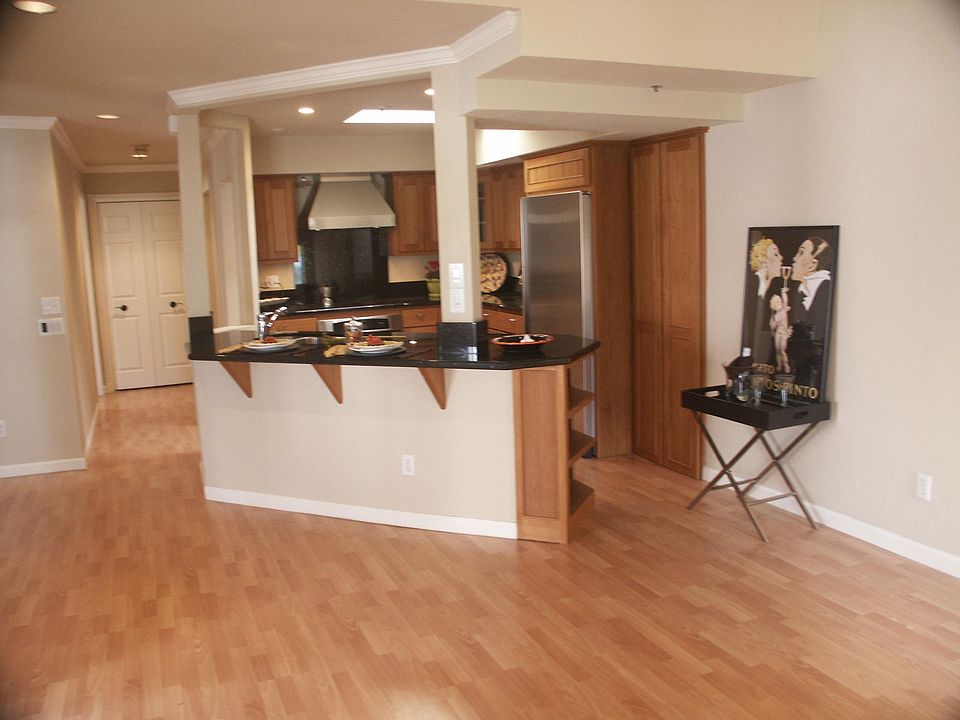 1st image of 365 Forest Ave APT 5C