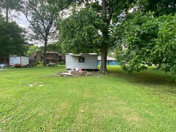 617 Walnut St, Augusta, AR 72006
